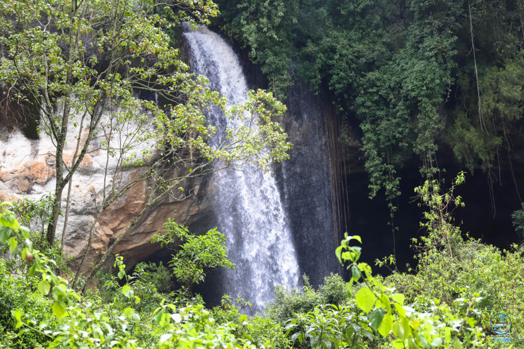 Making'eny Falls - Mt Elgon National park